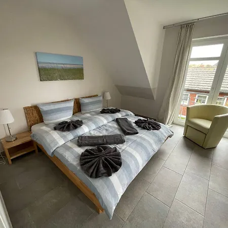 Ferienhaus-acht-b * Borkum